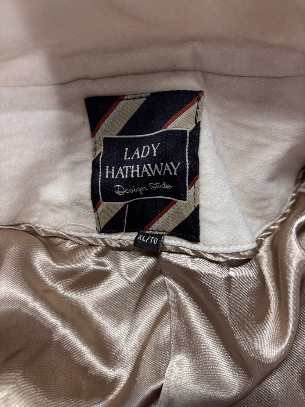 Women's Cream Jacket with Button Front - Picture 9 of 9